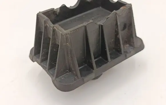 BMW 2 F45 Jacking socket point 7042974 11884410 11994410