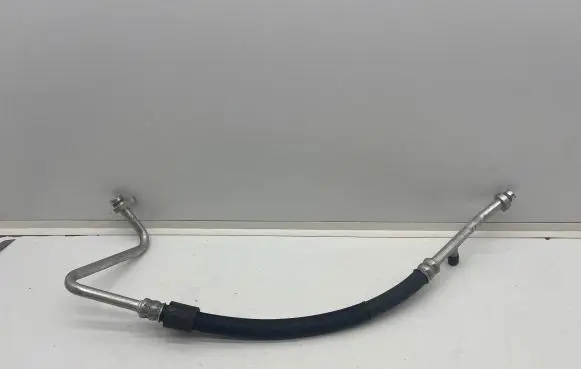 Renault Captur Air conditioning (A/C) pipe/hose 924547772R