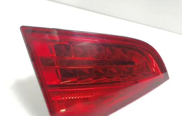 Audi A4 S4 B8 8K Tailgate rear/tail lights 8K9945093B