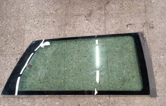 Fiat Doblo Rear side window