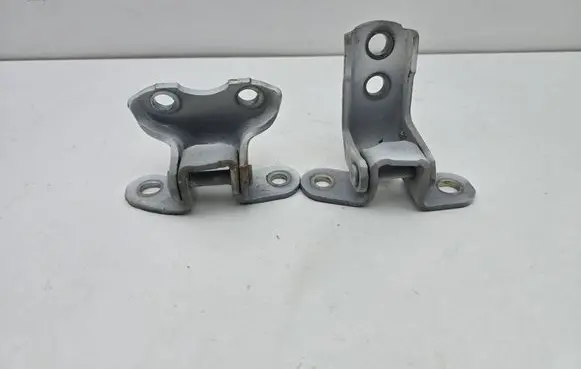 Toyota Prius (XW30) Front door hinge set 