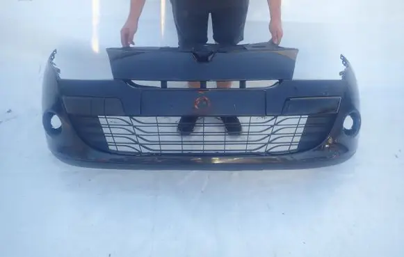 Renault Megane III Front bumper