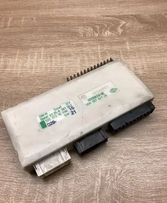 BMW 5 E39 Comfort/convenience module 8381962 5DK007047