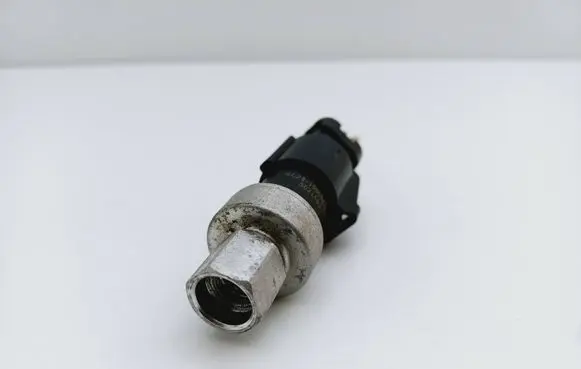 Ford S-MAX Air conditioning (A/C) pressure sensor 6L2419D594BA
