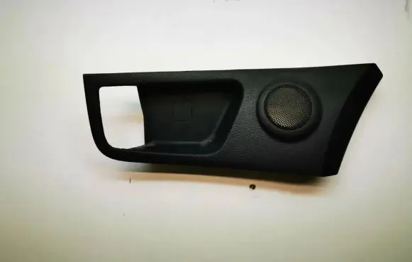KIA Sportage Other front door trim element 826111F010