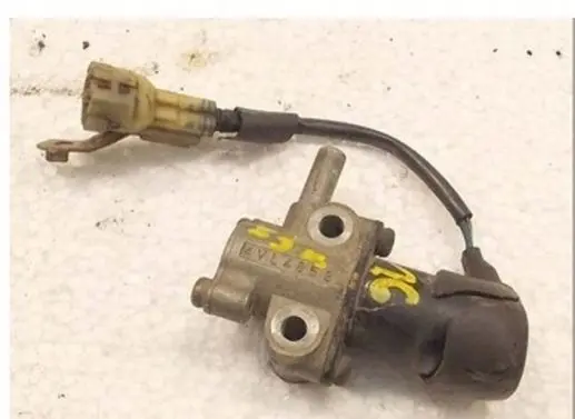 Honda Civic Vacuum valve 