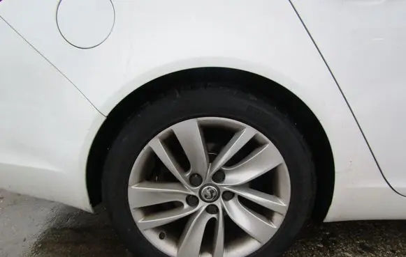 Opel Insignia A R12 alloy rim 