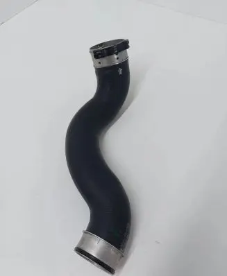 Mercedes-Benz CLS C218 X218 Intercooler hose/pipe A2045880682