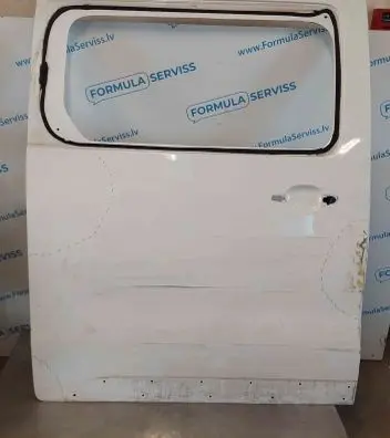 Peugeot Traveller Rear door