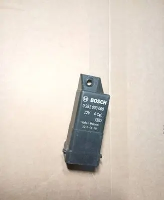 Mitsubishi L200 Glow plug pre-heat relay 0281003069 20150618
