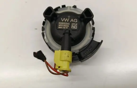 Volkswagen PASSAT B8 Airbag deployment crash/impact sensor 3Q0959354A