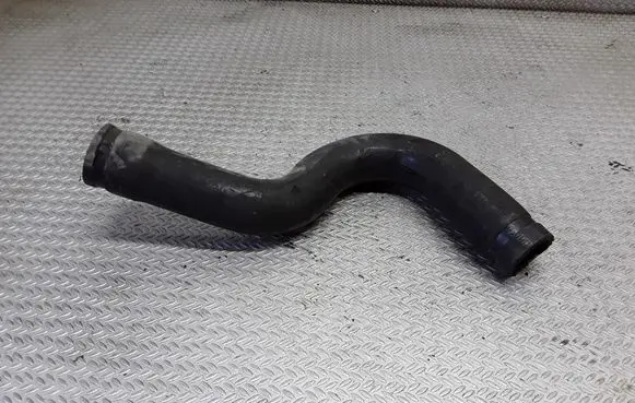 Volvo S80 Engine coolant pipe/hose