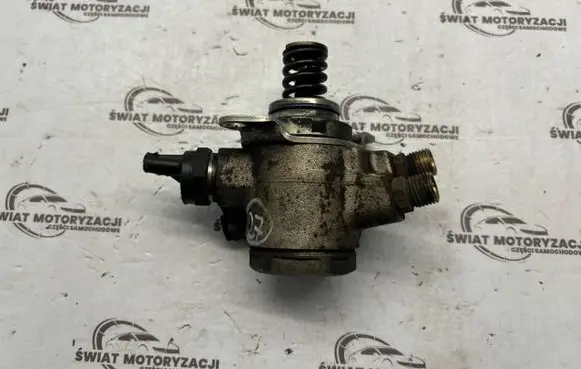 Audi Q7 4L Fuel injection high pressure pump 07L127026J