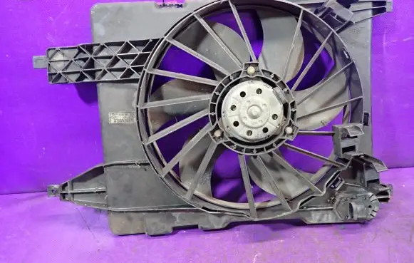 Renault Megane II Fan set 8200151464