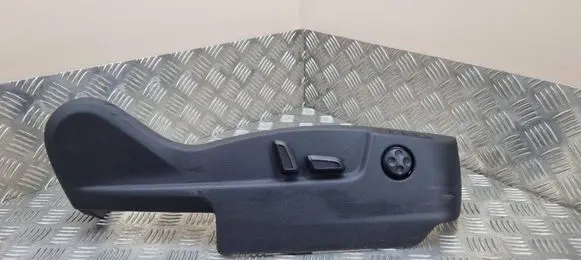 Skoda Superb B6 (3T) Seat control switch 3T0881318M