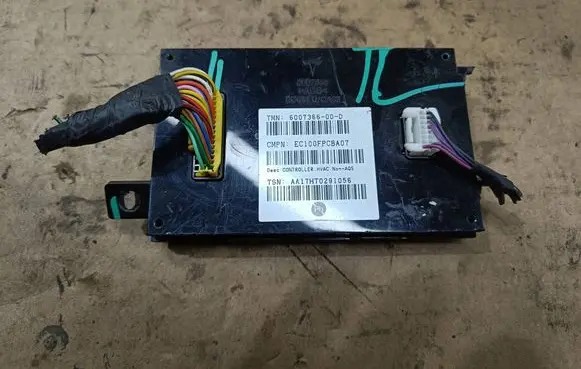 Tesla Model S Climate control unit 600736600D 6007366 AA17HT0291056