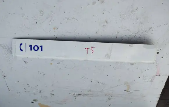 Volkswagen Transporter - Caravelle T5 Sliding door rail trim 