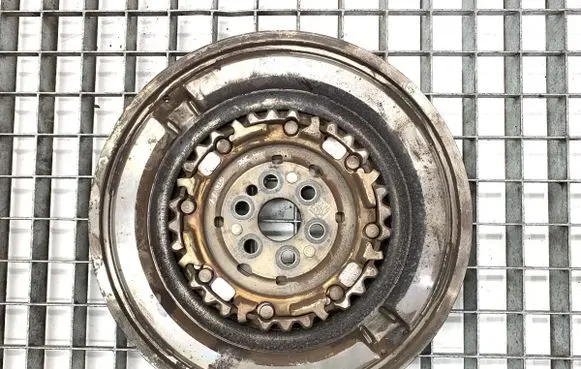 KIA Sportage Dual mass flywheel 232002B590