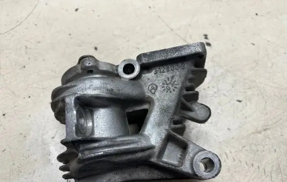 Renault Scenic II - Grand scenic II EGR valve 3129002
