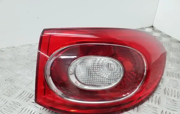 Volkswagen Tiguan Rear/tail lights 5N0945096F