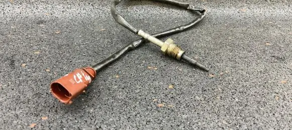 Audi A4 S4 B9 Exhaust gas temperature sensor 8W0906088B
