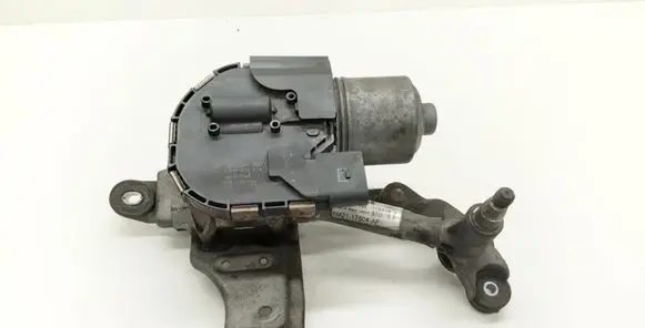 Front wiper linkage
