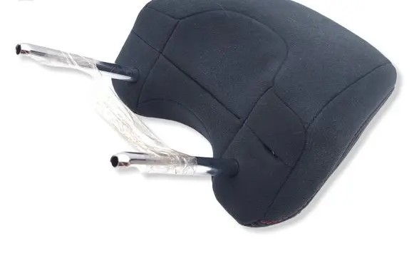 Toyota GT 86 Front seat headrest 