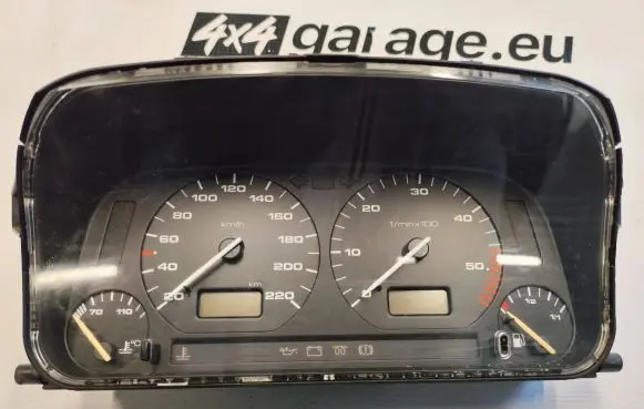 Volkswagen Golf III Speedometer (instrument cluster) 1H6919033BM