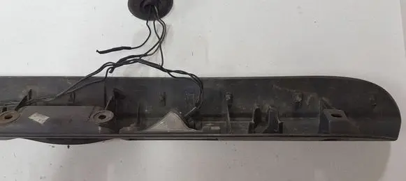 Chrysler Voyager Trunk door license plate light bar