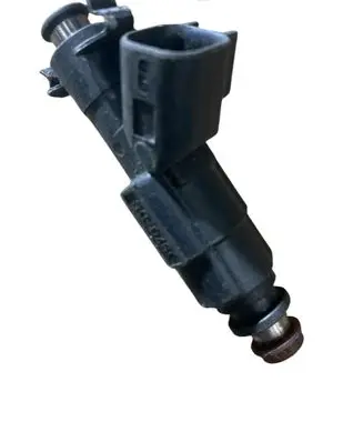 Ford Mondeo Mk III Fuel injector 1S7GDC