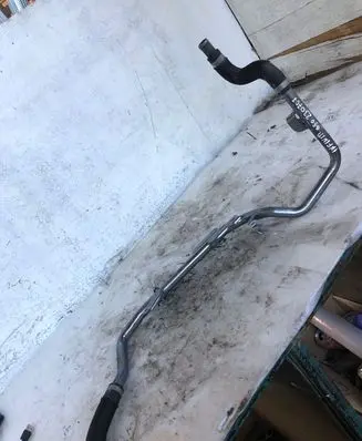 Infiniti Q50 Engine coolant pipe/hose