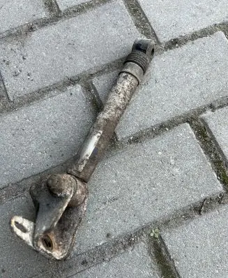 Land Rover Range Rover Sport L320 Rear shock absorber/damper 7H32110A02AB