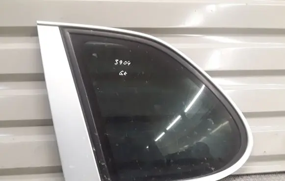 Porsche Cayenne (9PA) Rear side window