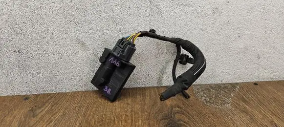 Volvo XC60 Fuel injection pump control unit/module 32203571 130817 73210557