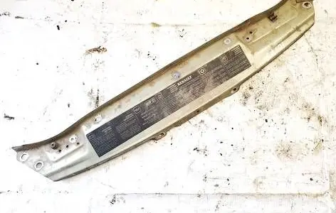 Renault Megane I Radiator support slam panel