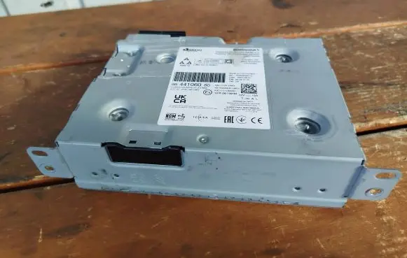 Citroen C4 III e-C4 Radio/CD/DVD/GPS head unit 9844106080