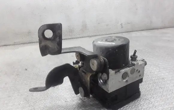 Ford Fiesta ABS Pump CV212C405CC 27040833525426
