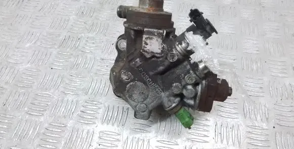 Volvo XC60 Fuel injection high pressure pump 31272896