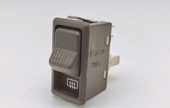 Windscreen/window heater switch