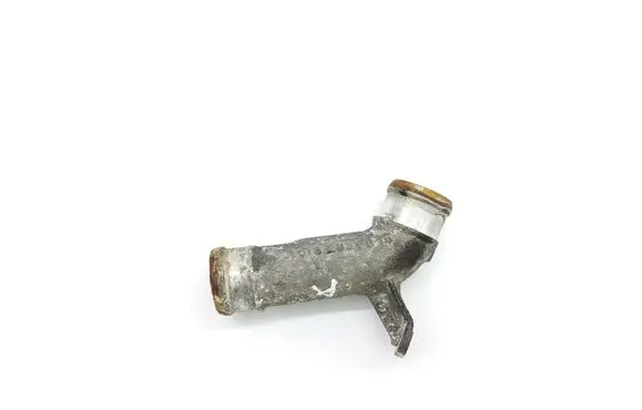 Mercedes-Benz S W220 Engine coolant pipe/hose A6132030015