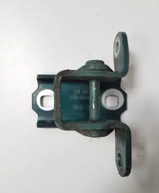 Opel Insignia A Rear door lower hinge A046574