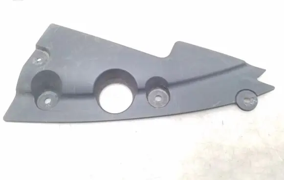 Engine bonnet/hood lock trim molding