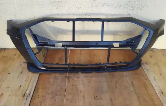Audi RS3 8Y Front bumper upper radiator grill 8Y0807725A