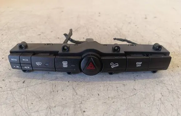 SsangYong Rexton A set of switches 8520008B10