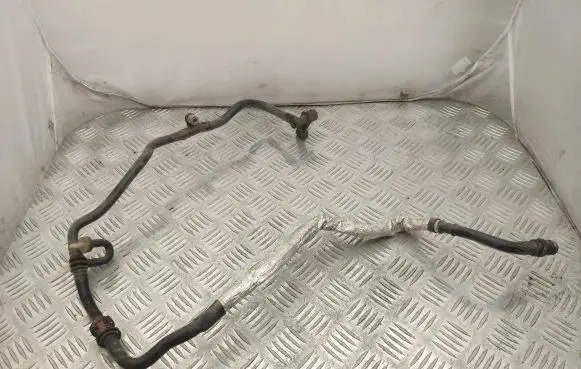 Volkswagen Touareg II Vacuum line/pipe/hose 7P0131055 059131065