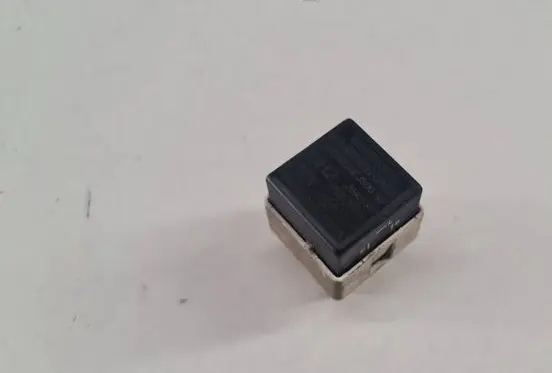 Volvo S40, V40 Other relay MB953383 5WK1021 J94598