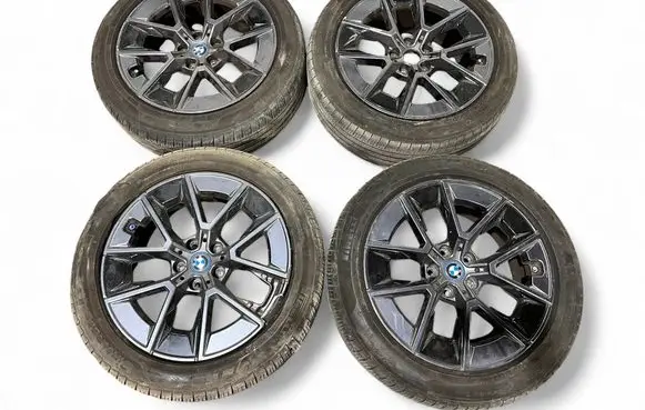 BMW i4 R18 alloy rim 