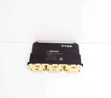 Mercedes-Benz A W176 Seat control module 2841351506300 A2468200526