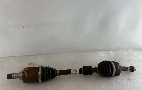 Renault Captur II Front driveshaft 391011887R