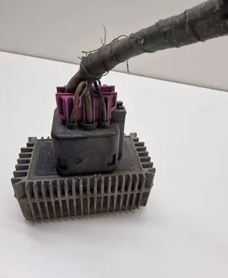 Opel Astra H Glow plug pre-heat relay 55354141 51299018A